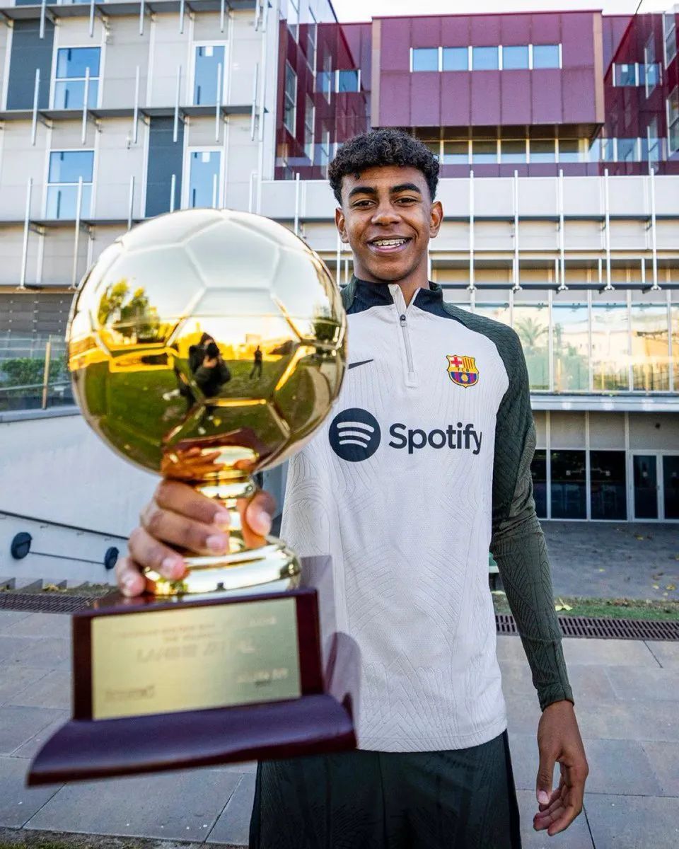 体育总局：国家男篮2028年获奥运资格，女篮跻身世界一流