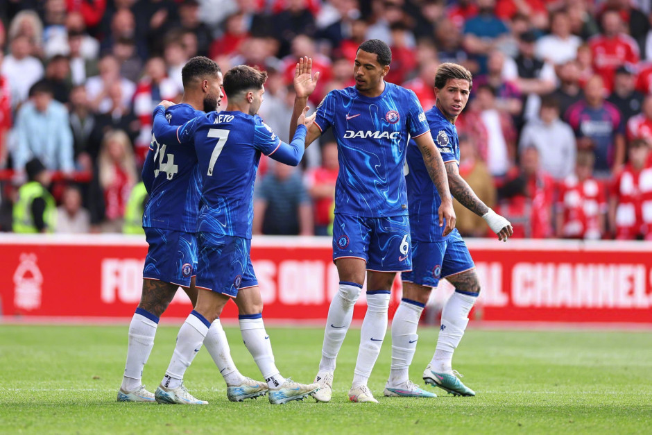 “谁将赢得本赛季的欧冠？” 安切洛蒂：“我的皇家马德里”