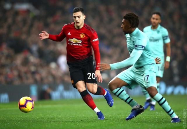 F1阿布扎比站：强势拿下一练第1+二练第1，诺里斯：不太满意